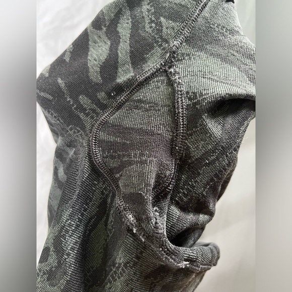 Gymshark Adapt Seamless Camo leggings - Picture 4 of 5